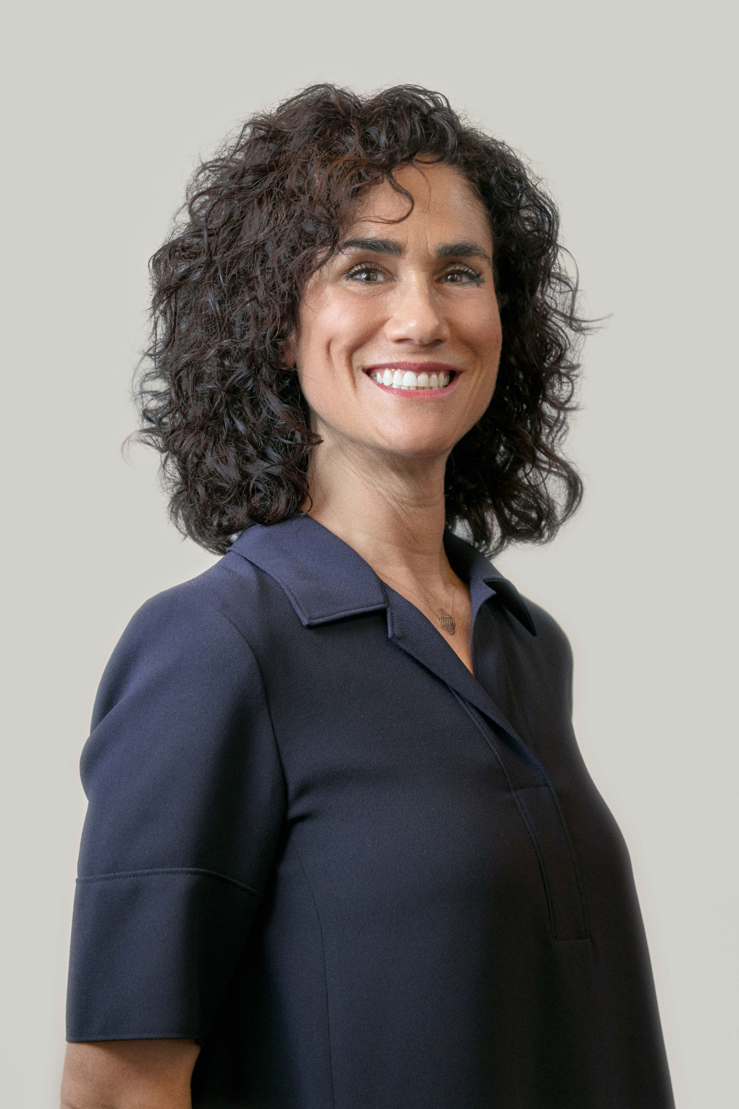 Isabelle BADER